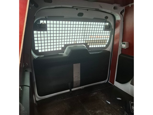 Bedrijfsauto, peugeot, partner, 120 1.6 bluehdi 100 l1 première, 2016 - afbeelding 19 van  36