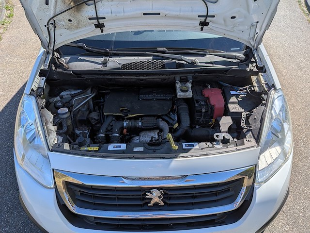 Bedrijfsauto, peugeot, partner 120 1.6 bluehdi 100 l1 première s&s, 2015 - afbeelding 14 van  32