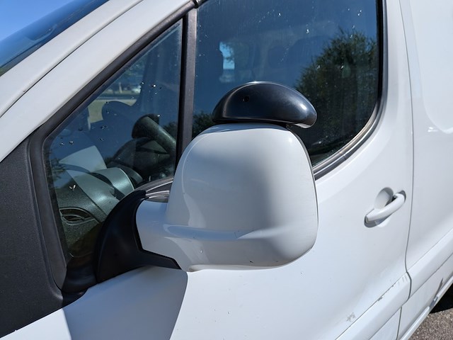 Bedrijfsauto, peugeot, partner 120 1.6 bluehdi 100 l1 première s&s, 2015 - afbeelding 19 van  32