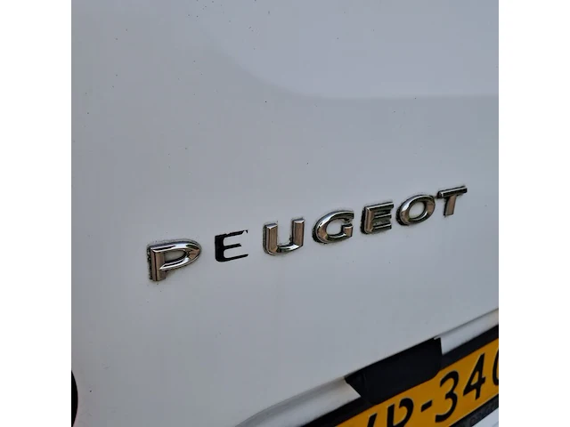 Bedrijfsauto, peugeot, partner 120 1.6 bluehdi 100 l1 première s&s, 2015 - afbeelding 10 van  57