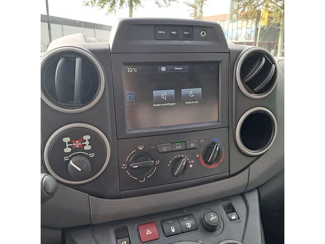 Bedrijfsauto, peugeot, partner 120 1.6 bluehdi 100 l1 première s&s, 2015 - afbeelding 29 van  57