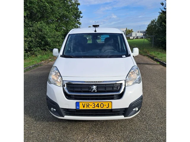 Bedrijfsauto, peugeot, partner 120 1.6 bluehdi 100 l1 première s&s, 2015 - afbeelding 56 van  57