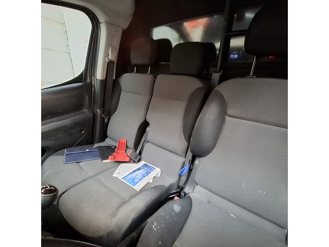 Bedrijfsauto, peugeot, partner, 120 1.6 bluehdi 75 l1 premium pack, 2018 - afbeelding 21 van  45