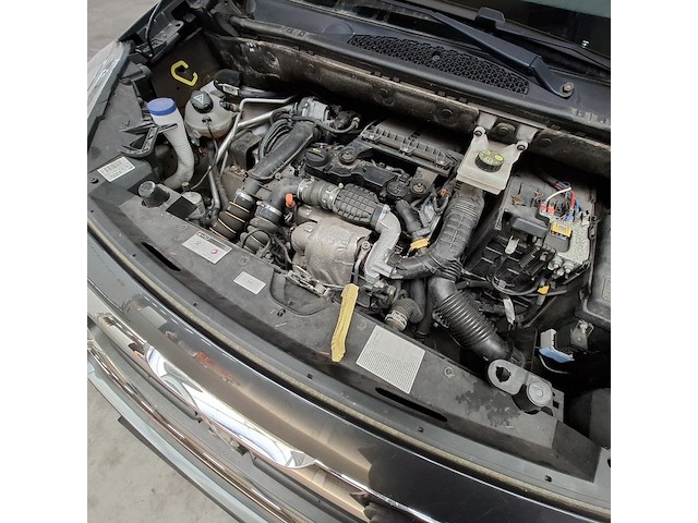 Bedrijfsauto, peugeot, partner, 120 1.6 bluehdi 75 l1 premium pack, 2018 - afbeelding 32 van  45