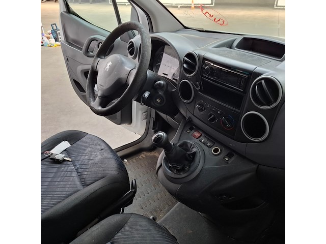 Bedrijfsauto, peugeot, partner, 120 1.6 e-hdi l1 xt profit +, 2011 - afbeelding 49 van  69