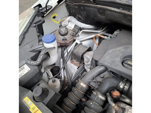 Bedrijfsauto, peugeot, partner, 120 1.6 e-hdi l1 xt profit +, 2011 - afbeelding 62 van  69