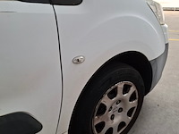Bedrijfsauto, peugeot, partner, 120 1.6 e-hdi l1 xt profit +, 2011 - afbeelding 56 van  69