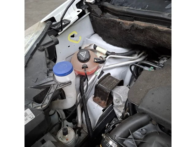 Bedrijfsauto, peugeot, partner, 120 1.6 e-hdi l1 xt profit +, 2012 - afbeelding 64 van  72
