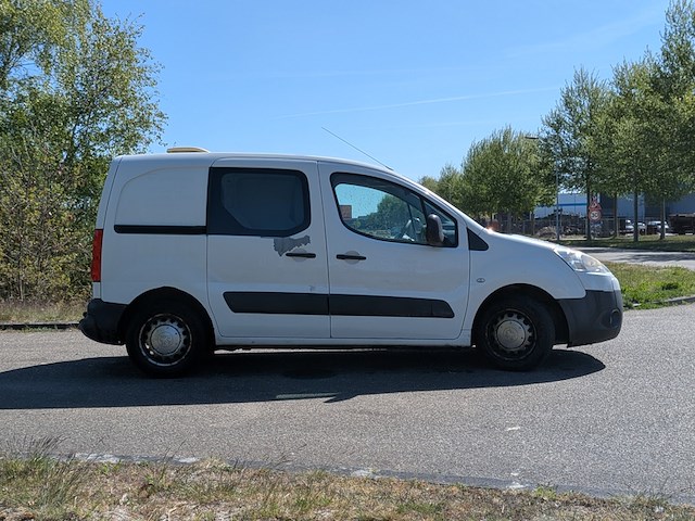 Bedrijfsauto, peugeot, partner 120 1.6 vti l1 xr, 2012 - afbeelding 29 van  32