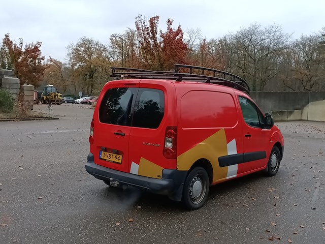 Bedrijfsauto peugeot, partner 1.6 hdi, bouwjaar 2009 - afbeelding 2 van  36