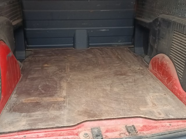 Bedrijfsauto peugeot, partner 1.6 hdi, bouwjaar 2009 - afbeelding 20 van  36