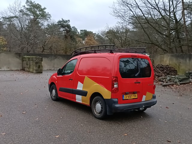 Bedrijfsauto peugeot, partner 1.6 hdi, bouwjaar 2009 - afbeelding 33 van  36