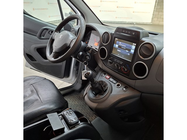 Bedrijfsauto, peugeot, partner, 2017 - afbeelding 38 van  55