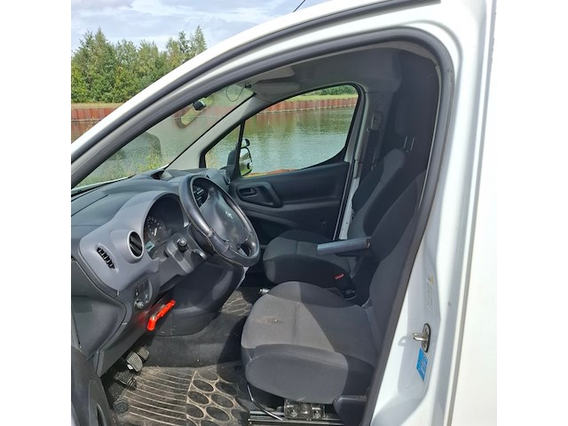 Bedrijfsauto, peugeot, partner, 2018 - afbeelding 2 van  33