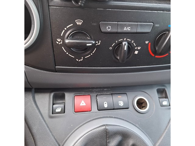 Bedrijfsauto, peugeot, partner, 2018 - afbeelding 6 van  33