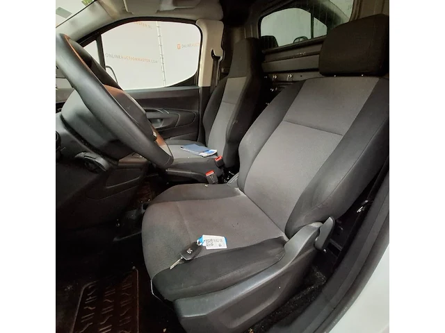 Bedrijfsauto, peugeot, partner, 2019 - afbeelding 33 van  73