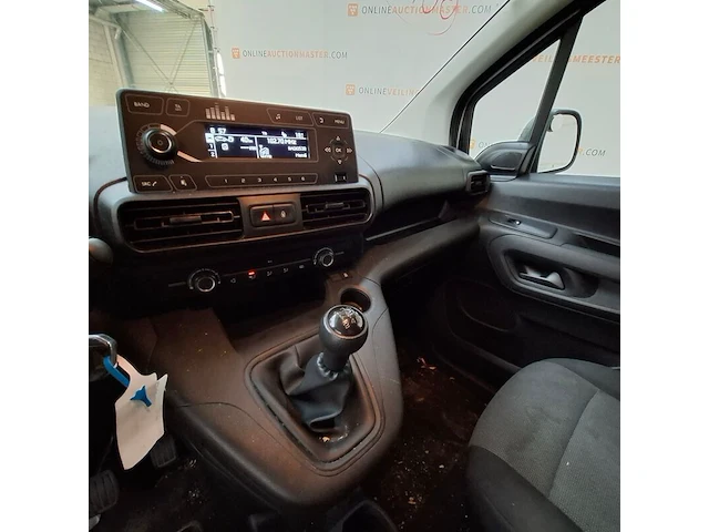 Bedrijfsauto, peugeot, partner, 2019 - afbeelding 40 van  73
