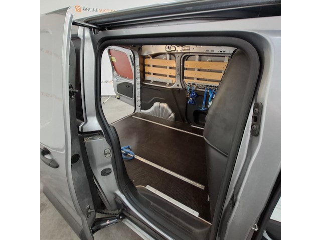 Bedrijfsauto, peugeot, partner, 2020 - afbeelding 37 van  55