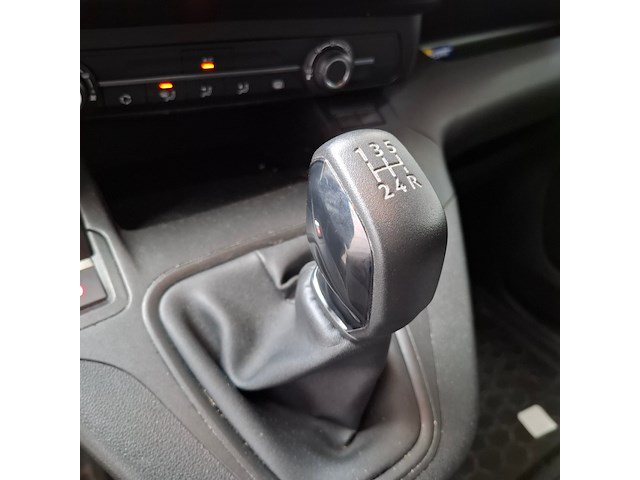 Bedrijfsauto, peugeot, partner, 2020 - afbeelding 26 van  55