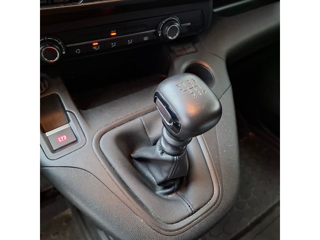 Bedrijfsauto, peugeot, partner, 2022 - afbeelding 25 van  53
