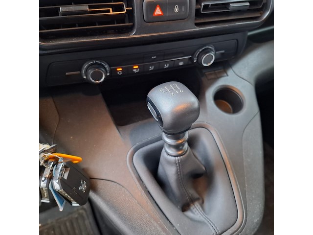 Bedrijfsauto, peugeot, partner premium blue hdi 1.5, 2022 - afbeelding 28 van  55