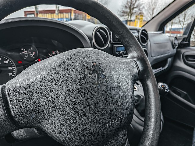 Bedrijfsauto, peugeot, partner tepee, 1.6 xr, 2008 - afbeelding 13 van  31