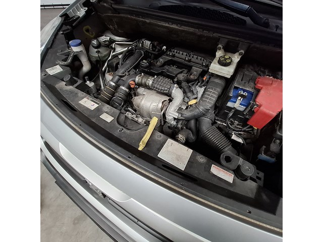 Bedrijfsauto, peugeot, partner - afbeelding 39 van  53