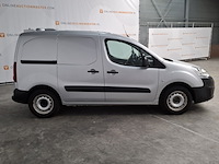 Bedrijfsauto, peugeot, partner - afbeelding 34 van  53