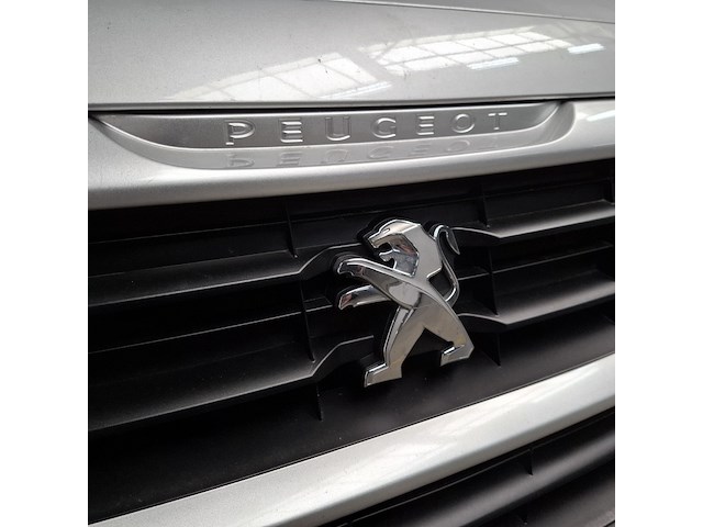 Bedrijfsauto, peugeot, partner - afbeelding 47 van  52