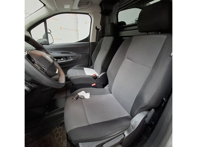 Bedrijfsauto, peugeot, partner - afbeelding 16 van  49