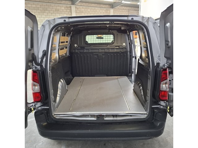 Bedrijfsauto, peugeot, partner - afbeelding 25 van  49
