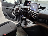 Bedrijfsauto, peugeot, partner - afbeelding 28 van  49