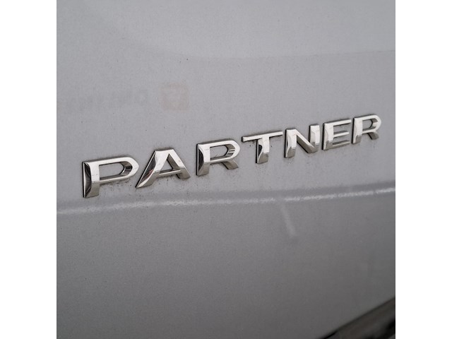 Bedrijfsauto, peugeot, partner - afbeelding 40 van  49