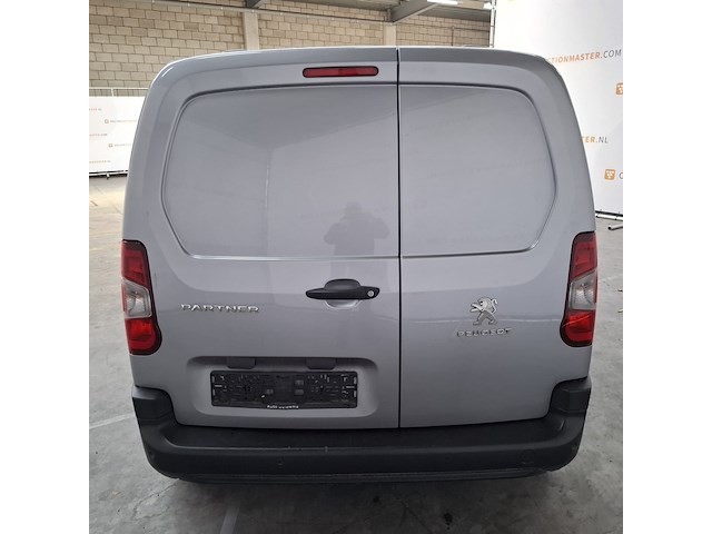Bedrijfsauto, peugeot, partner - afbeelding 47 van  49