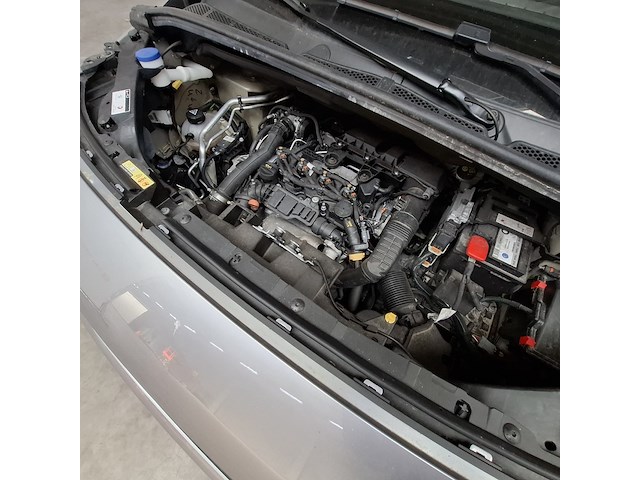 Bedrijfsauto, peugeot, partner - afbeelding 32 van  50