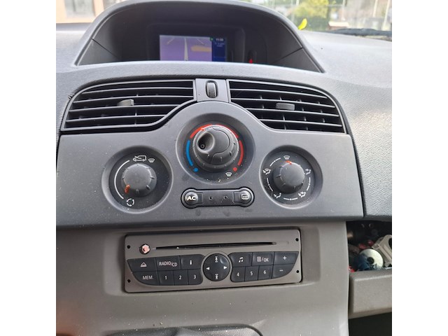 Bedrijfsauto, renault, kangoo express, 1.5 dci 85 express maxi tech line, 2010 - afbeelding 4 van  36