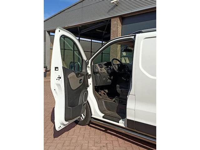 Bedrijfsauto, renault, trafic 1.6 dci t27 l1h1 luxe energy, 2017 - afbeelding 33 van  34