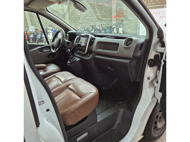 Bedrijfsauto, renault, trafic, 1.6 dci t29 l2h1 comfort energy, 2018 - afbeelding 27 van  52