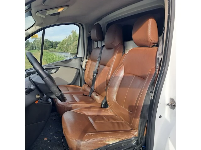Bedrijfsauto, renault, trafic 1.6 dci t29 l2h1 comfort energy, 2018 - afbeelding 29 van  59