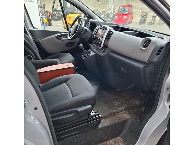 Bedrijfsauto, renault, trafic 1.6d 70kw, 2018 - afbeelding 11 van  20