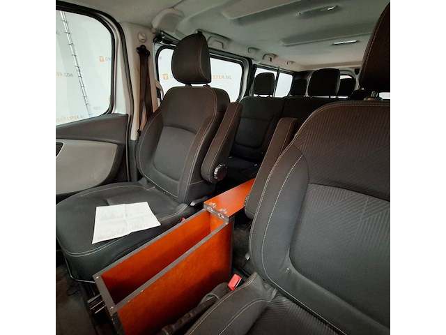 Bedrijfsauto, renault, trafic 1.6d 70kw, 2018 - afbeelding 49 van  81