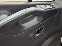 Bedrijfsauto, renault, trafic 2.0 dci, 2020 - afbeelding 31 van  74
