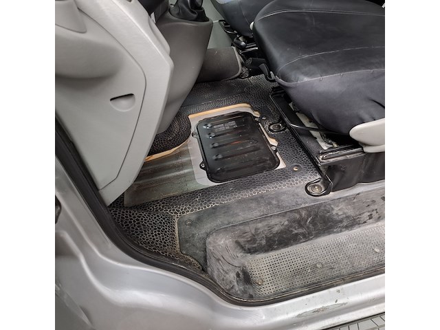 Bedrijfsauto, renault, trafic, 2012 - afbeelding 46 van  59