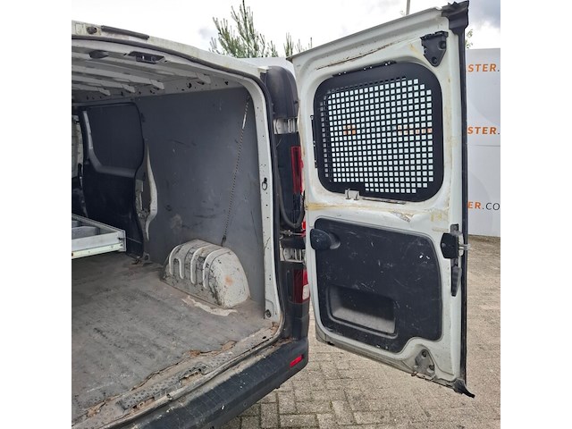 Bedrijfsauto, renault, trafic, 2015 - afbeelding 19 van  46