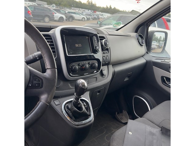Bedrijfsauto, renault, trafic, 2015 - afbeelding 4 van  18