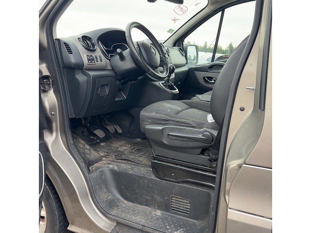 Bedrijfsauto, renault, trafic, 2015 - afbeelding 18 van  18