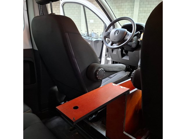 Bedrijfsauto, renault, trafic, 2016 - afbeelding 19 van  132