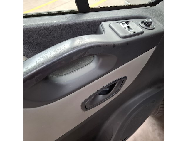 Bedrijfsauto, renault, trafic, 2016 - afbeelding 60 van  132