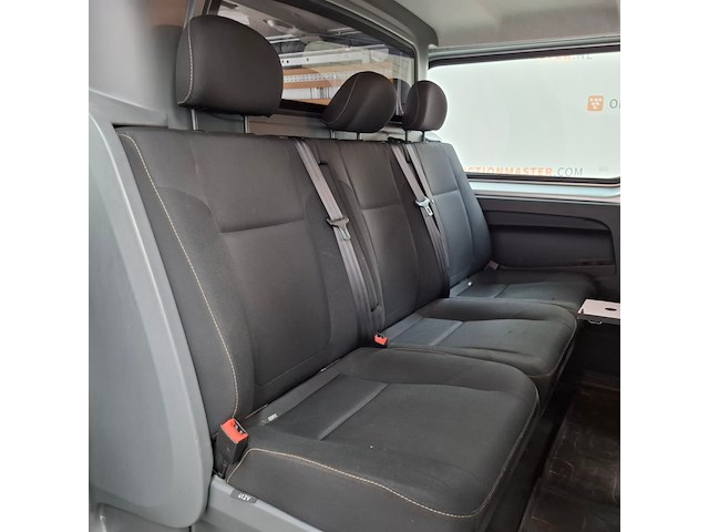 Bedrijfsauto, renault, trafic, 2016 - afbeelding 75 van  132
