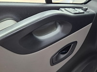 Bedrijfsauto, renault, trafic, 2017 - afbeelding 35 van  72